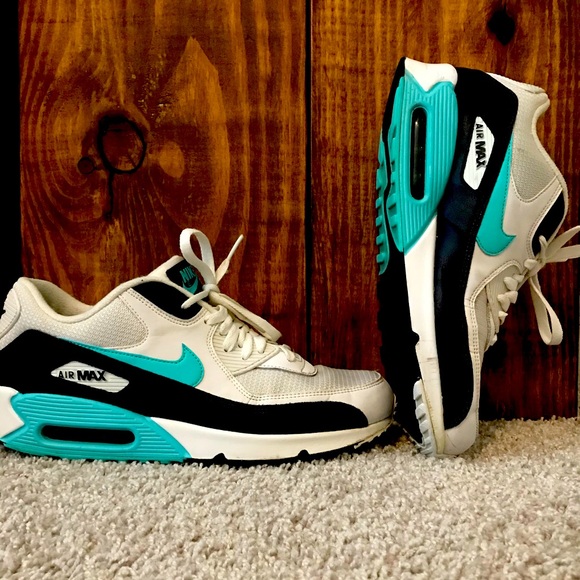 Nike Other - Nike Air max 90 aurora (used) (size M 10.5)
